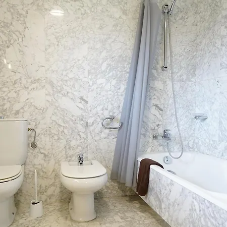 Amfora Miro Villa Sant Pere Pescador