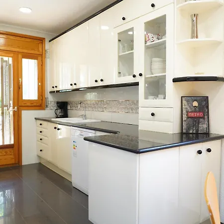 Amfora Miro Villa Sant Pere Pescador